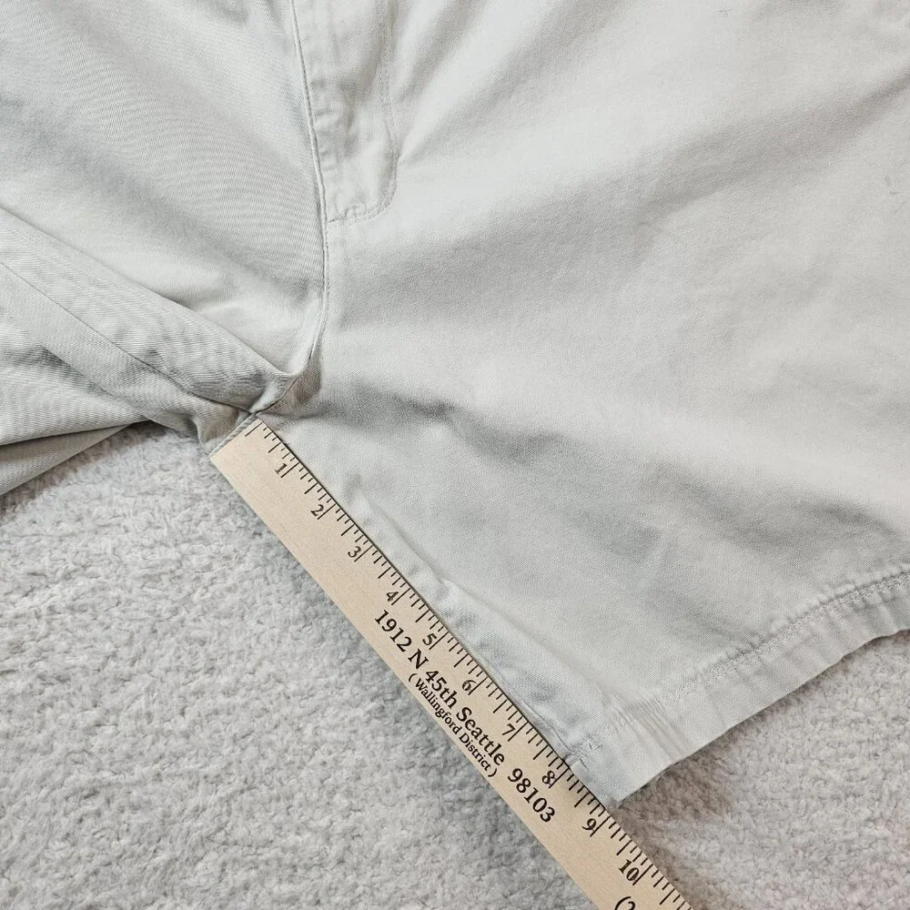 Dockers Shorts Mens 42 Light Khaki Relaxed Fit Flat Front Chino 9